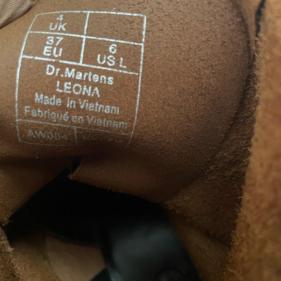 Dr Martin’s size 6 boots - Picture 11 of 12